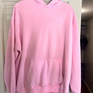 Abercrombie & Fitch- Essential Hoodie